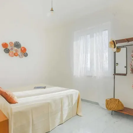 Seascape Villa *
